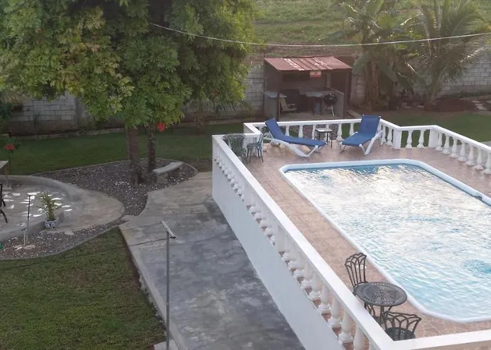 Bed & Breakfast Modrians 3*