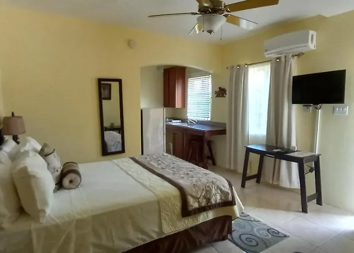 Modrians Bed & Breakfast Runaway Bay